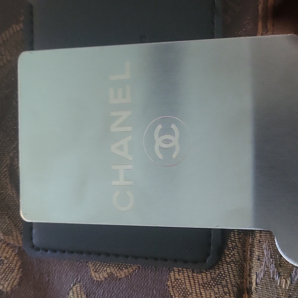 CHANEL  Duo Black Card Holder with Mirror And Chanel  Tote Fits Alot Makeup - Picture 3 of 6